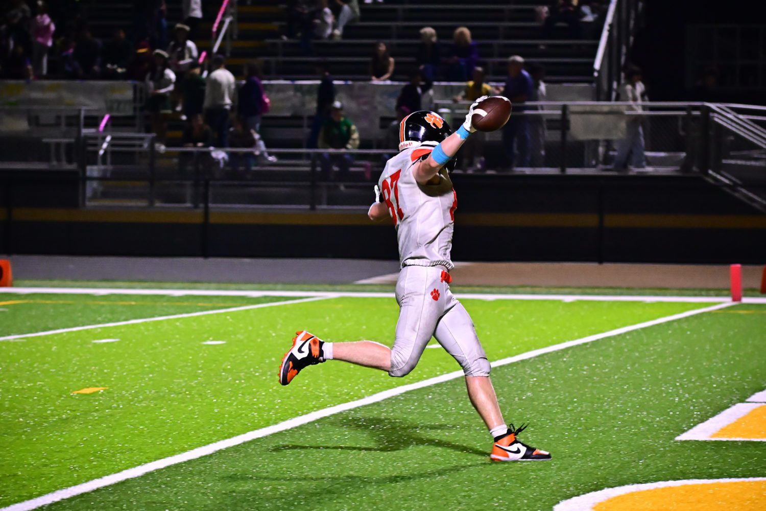 | The South Pasadenan | South Pasadena News PHOTO: James Jontz | South Pasadena High School | SPHS Tigers Football win over Temple City clinches Rio Hondo League Championship