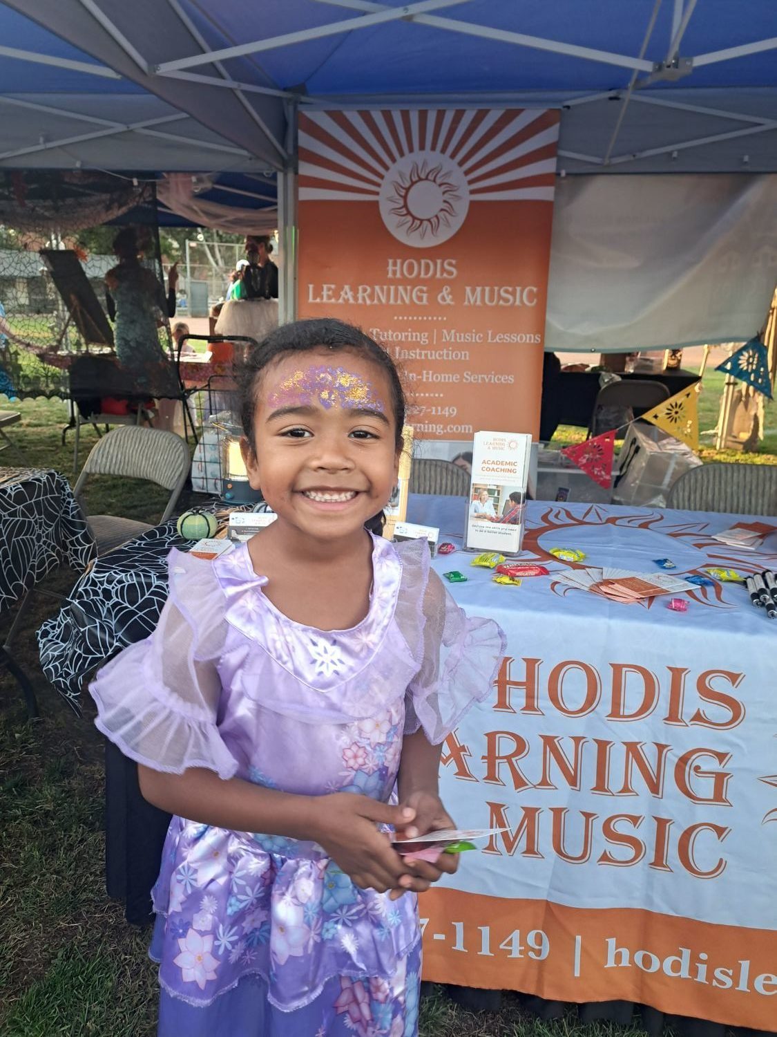PHOTO:'Hodis Learning' staff tutors bring some popular creative magic to this year's 'Spooktacular' hosted by the City of South Pasadena at Orange Grove Park, Friday October 25, 2024. 