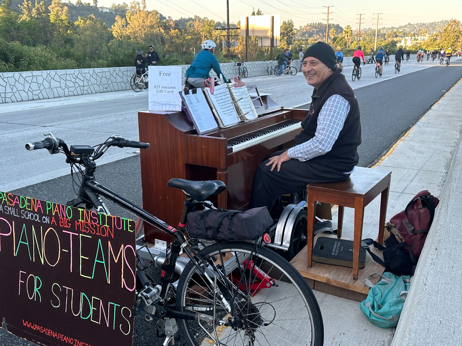 | The South Pasadenan | South Pasadena News PHOTO: Bill Glazier | The South Pasadenan | Pianist David Cutter of the Piano Institute of Pasadena plays his piano on the 110 freeway during the ArroyoFest 2023.