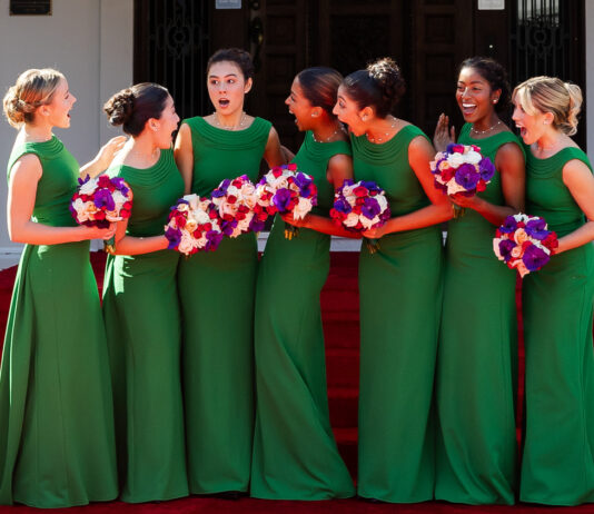 PHOTO: Pasadena Tournament of Roses | The South Pasadenan | Lucy Wendling, San Marino High School, Tessa Choi, La Cañada High School; Elizabeth Rweyemamu, Polytechnic School; Rose Queen Irene Maddox, Eagle Rock High School; Daniela Guzmán, Arcadia High School; Maria McDonald, Thurgood Marshall Secondary School; Evita Bridge, Mayfield Senior School.