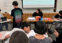SPUSD Snapshot | Classroom Turned Courtroom for SPMS 7th Graders SPMS 7th graders act as witnesses, prosecutors, and defense attorneys during a recent mock trial overseen by Judge Danielle Colón O’Sullivan. (Photo Courtesy of South Pasadena Unified School District)