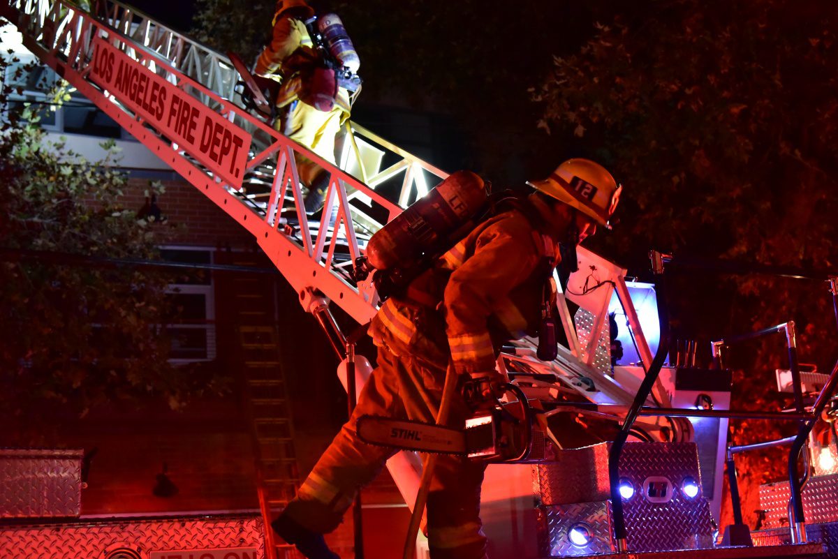 South-Pasadena-News-11-20-2018-Fire-Ostritch-farm-Lofts-1010-Sycamore (4) | The South Pasadenan | South Pasadena News