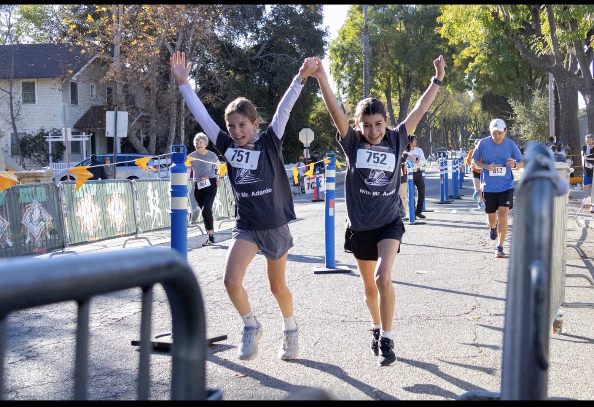 PHOTO: Tiger Run | The South Pasadenan | Registration is underway for the 28th annual Tiger Run, an official city co-sponsored event with Aztlan Athletics that supports the South Pasadena High Booster Club, is scheduled for Saturday, December 6, at 8 a.m. in front of the school’s gymnasium on Diamond Avenue in the city