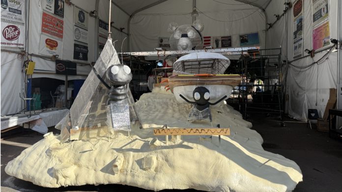 Photos Courtesy of SPTOR | The South Pasadenan | Volunteers put in long hours working on South Pasadena’s float, given the title “The Great Picnic Heist” as the 137th Rose Parade is almost here. South Pasadena Tournament of Roses Chair Ed Donnelly says a major announcement about the future of the city’s float will be coming before the end of the year.