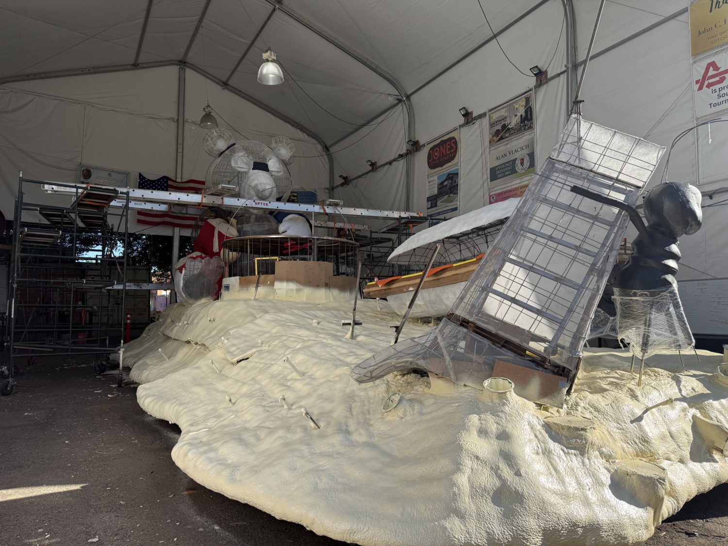 Photos Courtesy of SPTOR | The South Pasadenan | Volunteers put in long hours working on South Pasadena’s float, given the title “The Great Picnic Heist” as the 137th Rose Parade is almost here. South Pasadena Tournament of Roses Chair Ed Donnelly says a major announcement about the future of the city’s float will be coming before the end of the year.