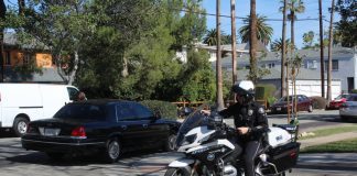 BREAKING NEWS: Police in Pursuit of Burglary Suspect