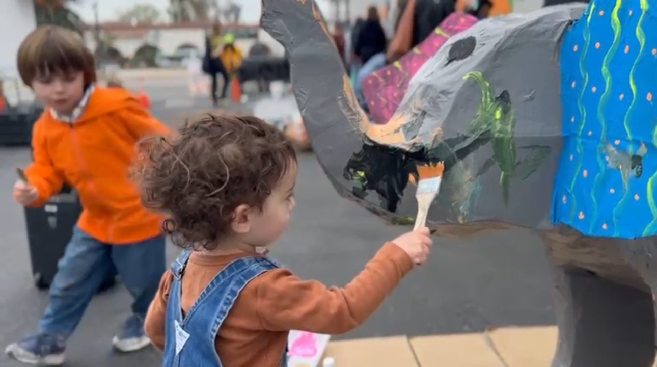 | The South Pasadenan | South Pasadena News Altadena unveils new mural at 409 Woodbury.
