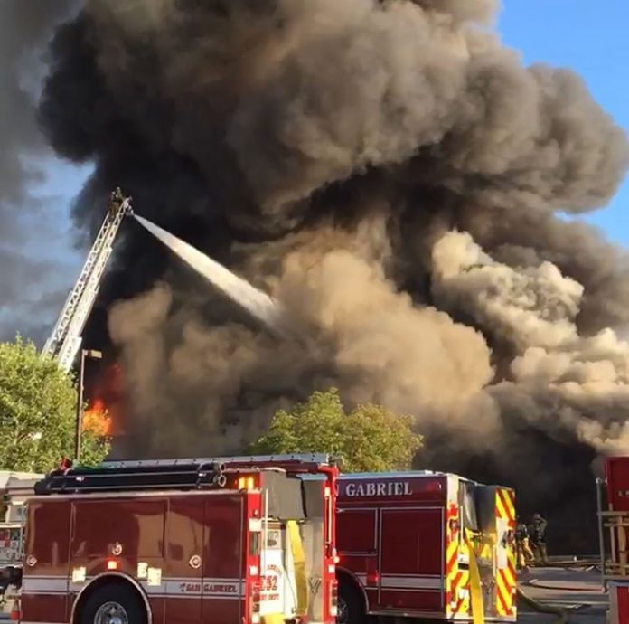 South-Pasadena-News-5-18-2018-House-Fire-San-Gabriel-SPFD-Sent-Mike-Larkin (5)
