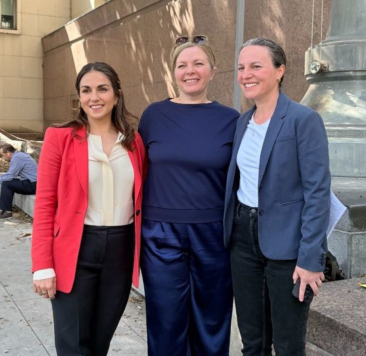 | The South Pasadenan | South Pasadena News PHOTO: Audrey DeGroot | South Pasadenan News | Tenant advocates, wildfire survivors, and legal representatives from Neighborhood Legal Services and Morrison Foerster gather outside the Stanley Mosk Courthouse on May 22, 2025, to announce a lawsuit against the City of Pasadena and Los Angeles County for failing to protect renters from toxic conditions following the Eaton Fire.