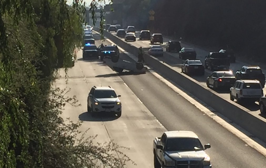 South-Pasadena-News-6-20-2018-Overturned-Car-110-Freeway-Cloaed (2) | The South Pasadenan | South Pasadena News