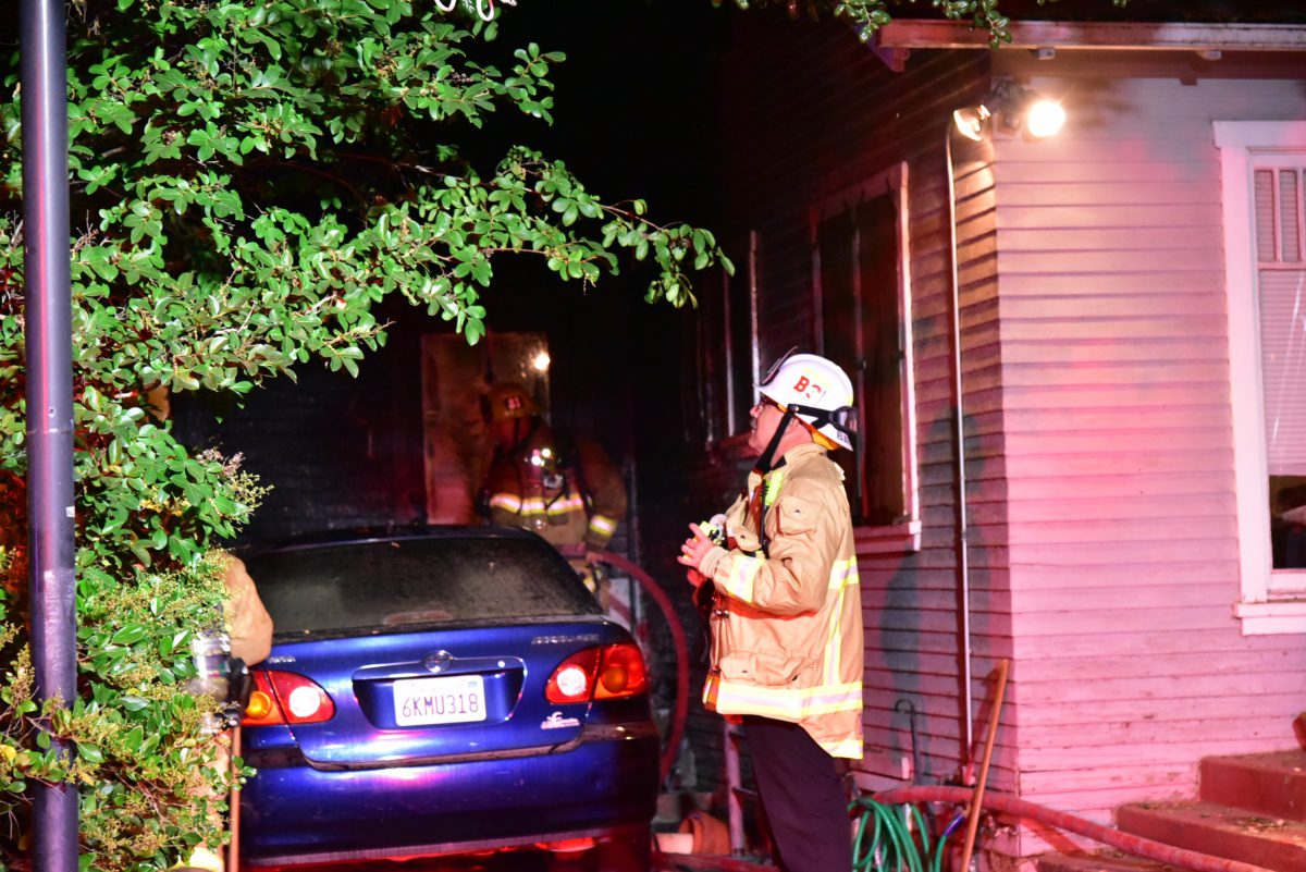 South-Pasadena-News-7-4-2019-Double-House-Fire-Hawthorne-Street-9656 | The South Pasadenan | South Pasadena News