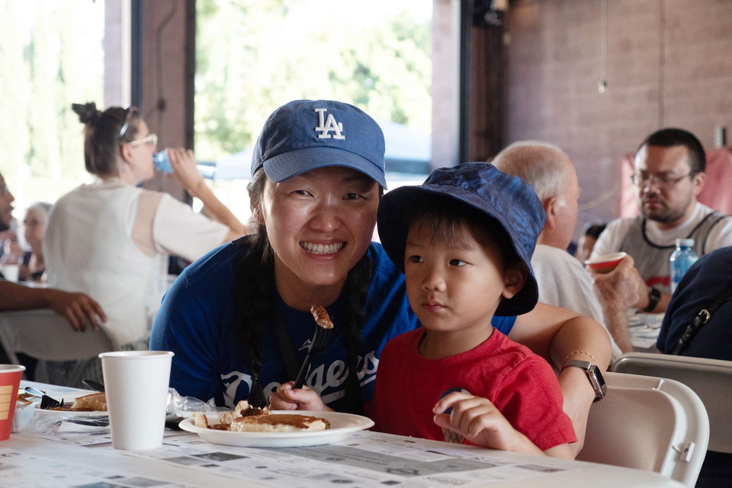 PHOTO: Esteban Lopez | The South Pasadenan News | 4th of July Pancake Breakfast produced by the South Pasadena Kiwanis Club, hosted at the Fire Station by the SPFD.