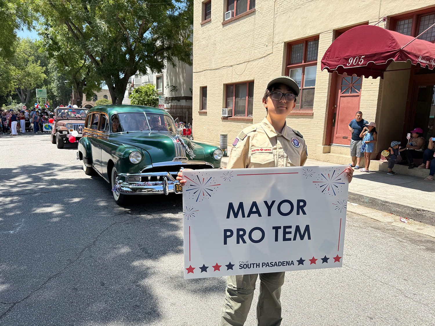 PHOTO: Esteban Lopez | South Pasadenan News | 4th of July Parade 2025'Festival of Balloons' “Unity in Community: One Nation, One Neighborhood”