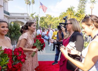 Pasadena Rose Queen 2024 Naomi Stillitano | The Inside Story: The Glory of Christmas Eve Pasadena Rose Queen PHOTO: BY PASADENA TOURNAMENT OF ROSES® | 2024 Rose Queen® Naomi Stillitano speaking with local television news KTLA at the 105th Rose Queen Coronation.