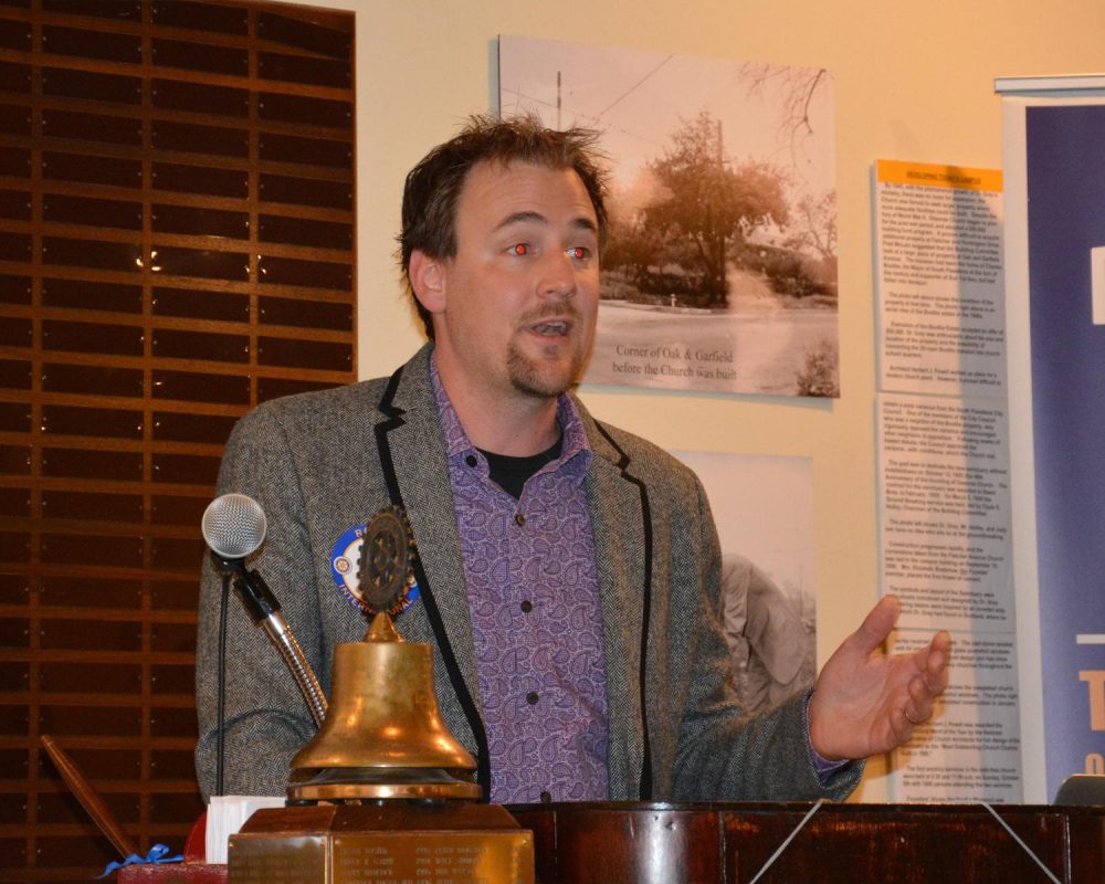 South-Pasadena-news-11-14-2017-KUSC-on-air-radio-personality-Brian-Lauritzen (2) | The South Pasadenan | South Pasadena News