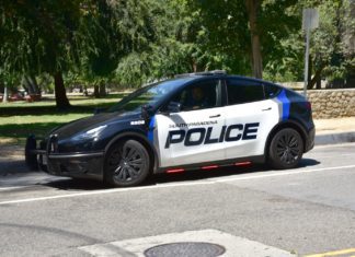 UPDATED: Dead Person Found on Park Bench | Arroyo Drive Above Golf & Soccer Fields South Pasadena FILE PHOTO: Steven Lawrence | The South Pasadenan News | Structure Fire at Arroyo Park on Marmion Way 1:30pm Sunday. South Pasadena Fire, Los Angeles Fire Departments on scene.