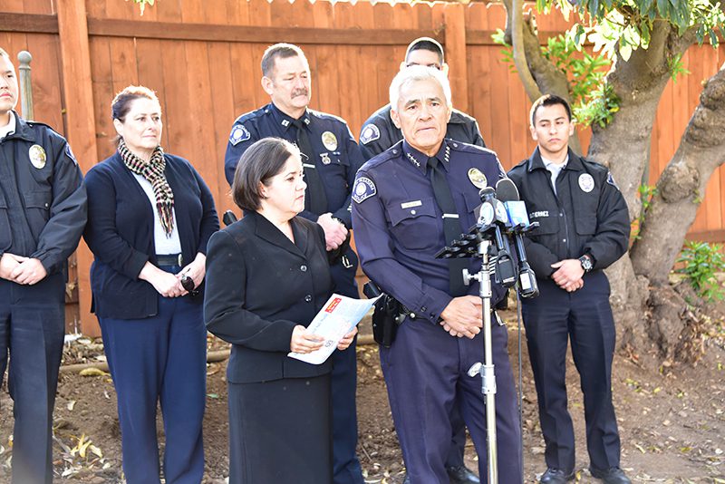 South-Pasadenan-1-22-2018-Ana-Estevez-Piqui-Memorial-Bench-Dedication-Garfield-Park (32) | The South Pasadenan | South Pasadena News