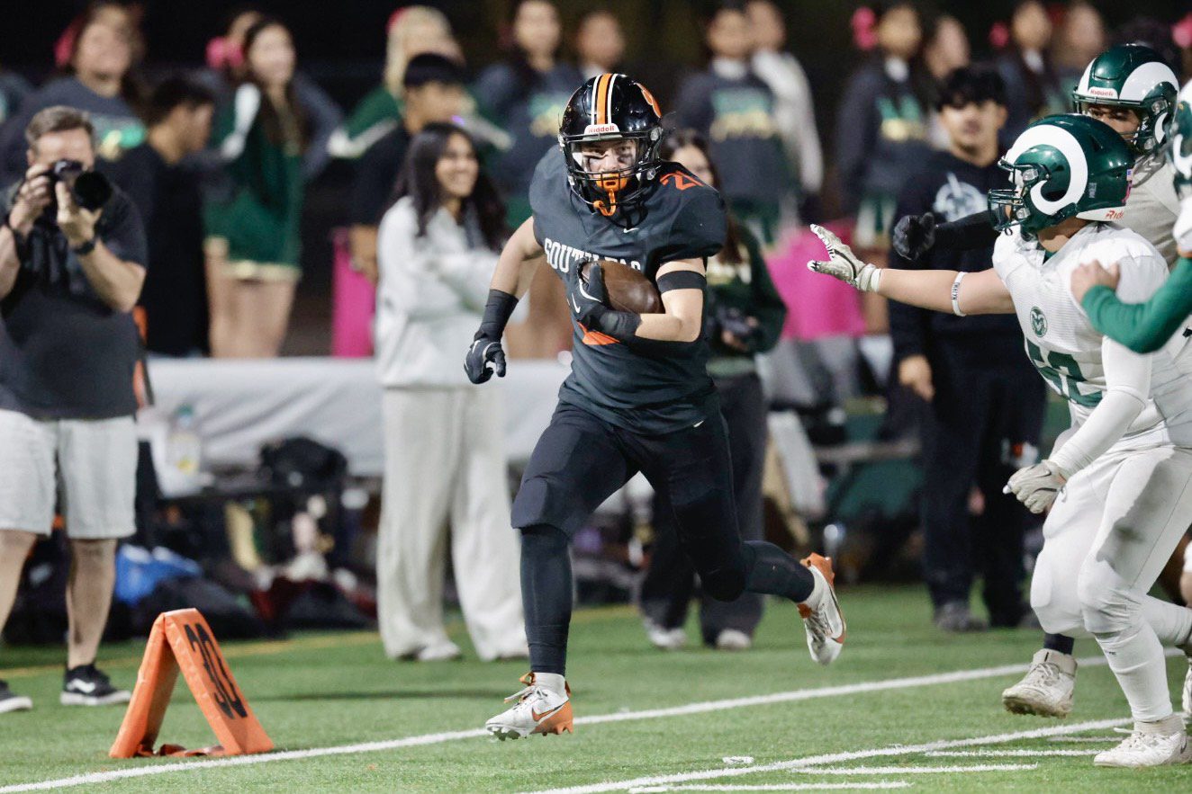 | The South Pasadenan | South Pasadena News PHOTO: Dan Rider | The South Pasadena News | SPHS Tigers Football Homecoming game win over Temple City puts them within once game of the crown