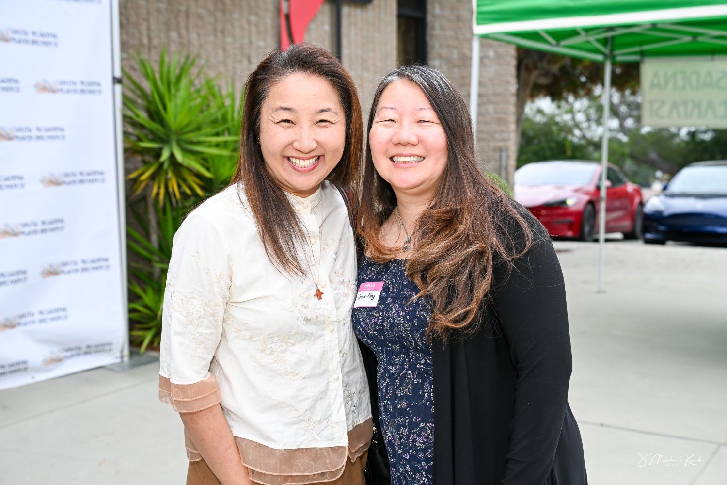 PHOTO:  J. Mike Kwok | The South Pasadenan | South Pasadena children’s book author and Moms in Prayer leader Ann Suk Wang and SPEF board member Grace Liu Kung.