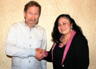 New Mayor of South Pasadena: Evelyn Zneimer PHOTO: Henk Friezer | The South Pasadenan | Outgoing mayor Jon Primuth welcomes new mayor, Evelyn Zniemer for the city of South Pasadena.