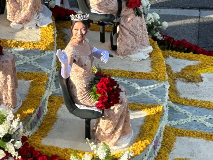 PHOTO: Bill Glazier | The South Pasadenan | Phoebe Ho, a senior at South Pasadena, was a member of the Royal Court riding down the parade route.
