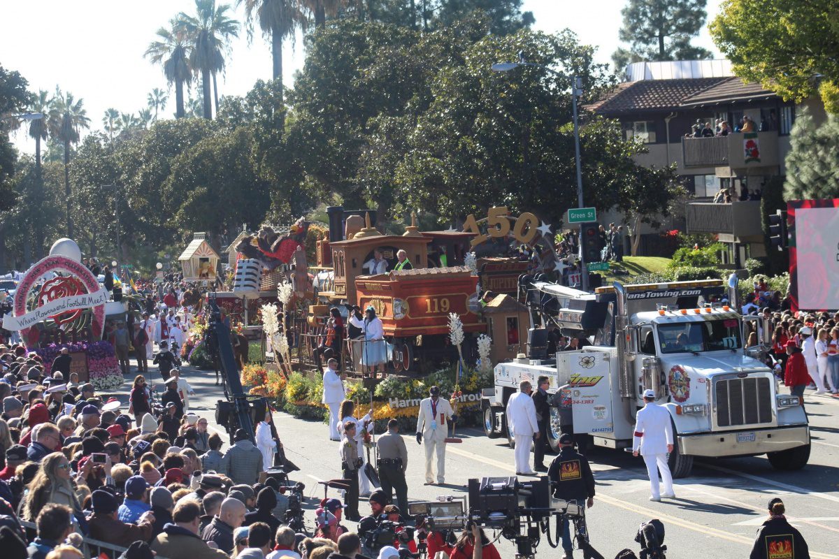 south-pasadena-news-01-04-2019-tournament-of-roses-2019-south-pasadenans-on-scooper-patrol-03 | The South Pasadenan | South Pasadena News