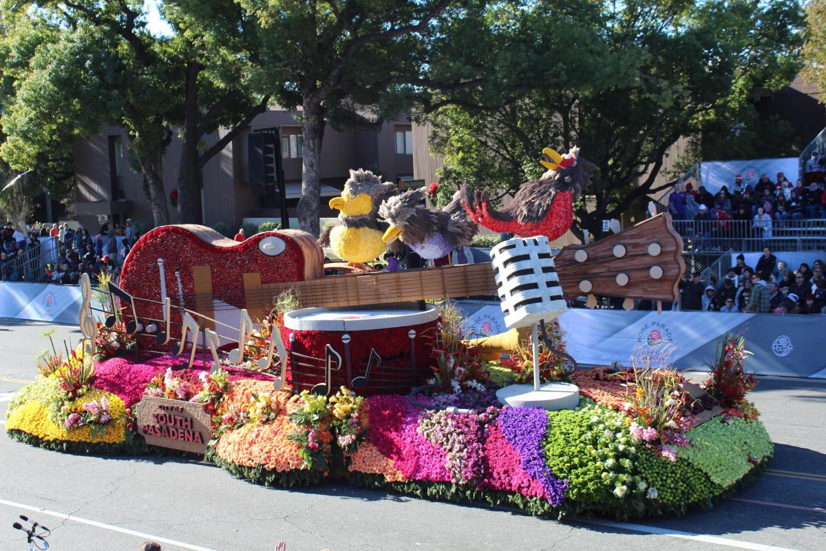 south-pasadena-news-01-04-2019-tournament-of-roses-2019-south-pasadenans-on-scooper-patrol-04 | The South Pasadenan | South Pasadena News