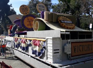 City Float Destruction Commences | Saying Goodbye to ‘Victory at Last’