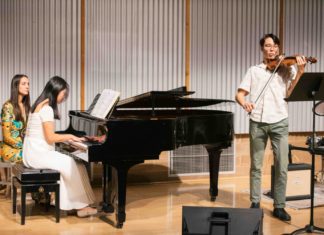 PHOTO: Saalika Khan | The South Pasadenan | SPAMA students Lindsay Zhu and Marcus Neely play at Boston Court Pasadena.