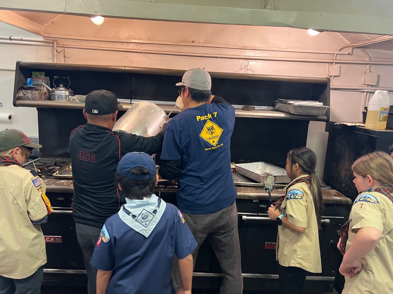 PHOTO: Eryn Kalavsky | The South Pasadenan | Pack 7 Cub Scouts serving up a pancake breakfast at their annual fundraiser.