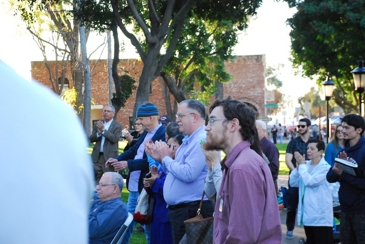 south-pasadena-news-01-25-2019-new-engelmann-tree-planted-in-honor-of-mayor-richard-schneider-at-library-08 | The South Pasadenan | South Pasadena News