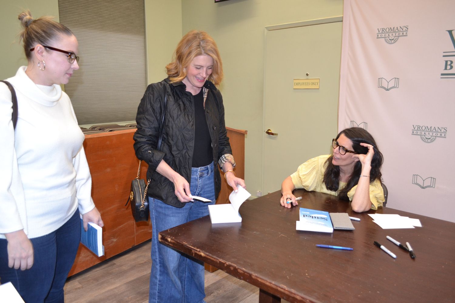 PHOTO: Alisa Hayashida | The South Pasadenan | Physical therapist and author, Chantal Donnelly, discusses her book "Settled - How to Find Calm in a Stress-Inducing World" at Vroman's Bookstore in Pasadena.