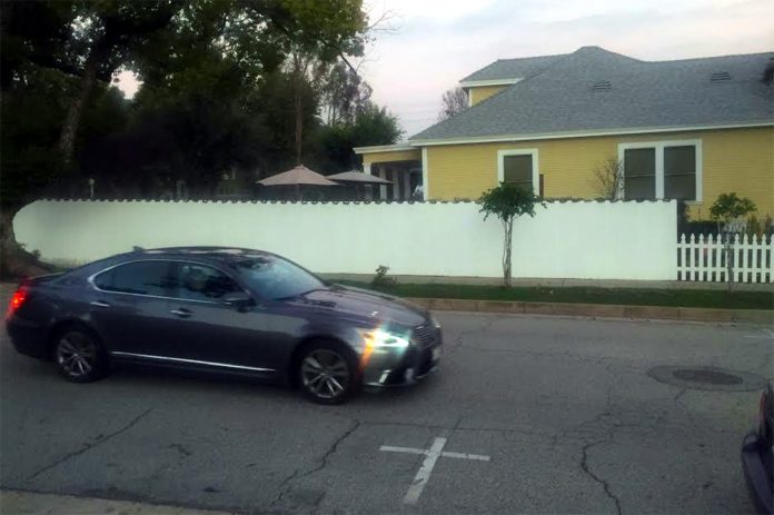 south-pasadena-news-01-30-2019-6-foot-fence-lowered-in-south-pasadena-01