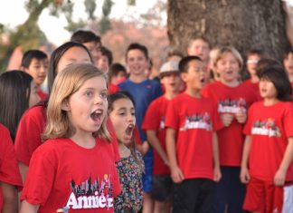 Annie Jr. Flashmob!