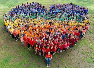 Students Show Kindness at South Pasadena Schools | Great Kindness Challenge