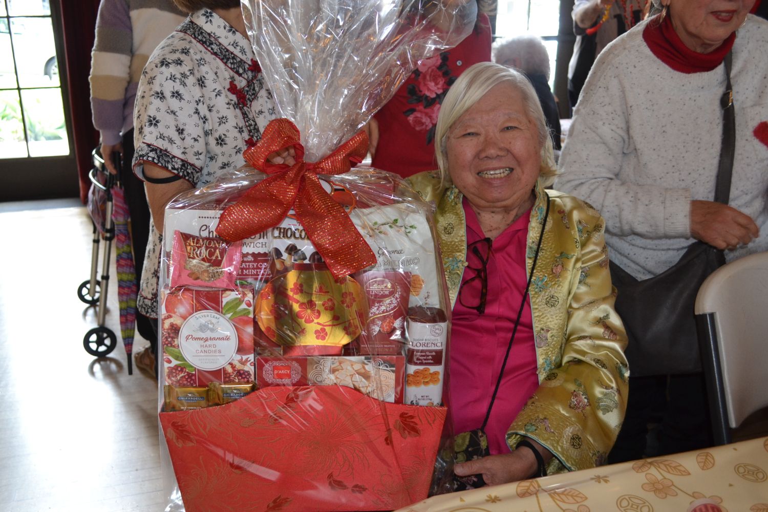 PHOTO: Alisa Hayashida | The South Pasadenan | The Lunar New Year luncheon for seniors held at the War Memorial Building in South Pasadena.