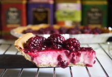 Homemade Berry Cheesecake | A Perfect Valentine Treat
