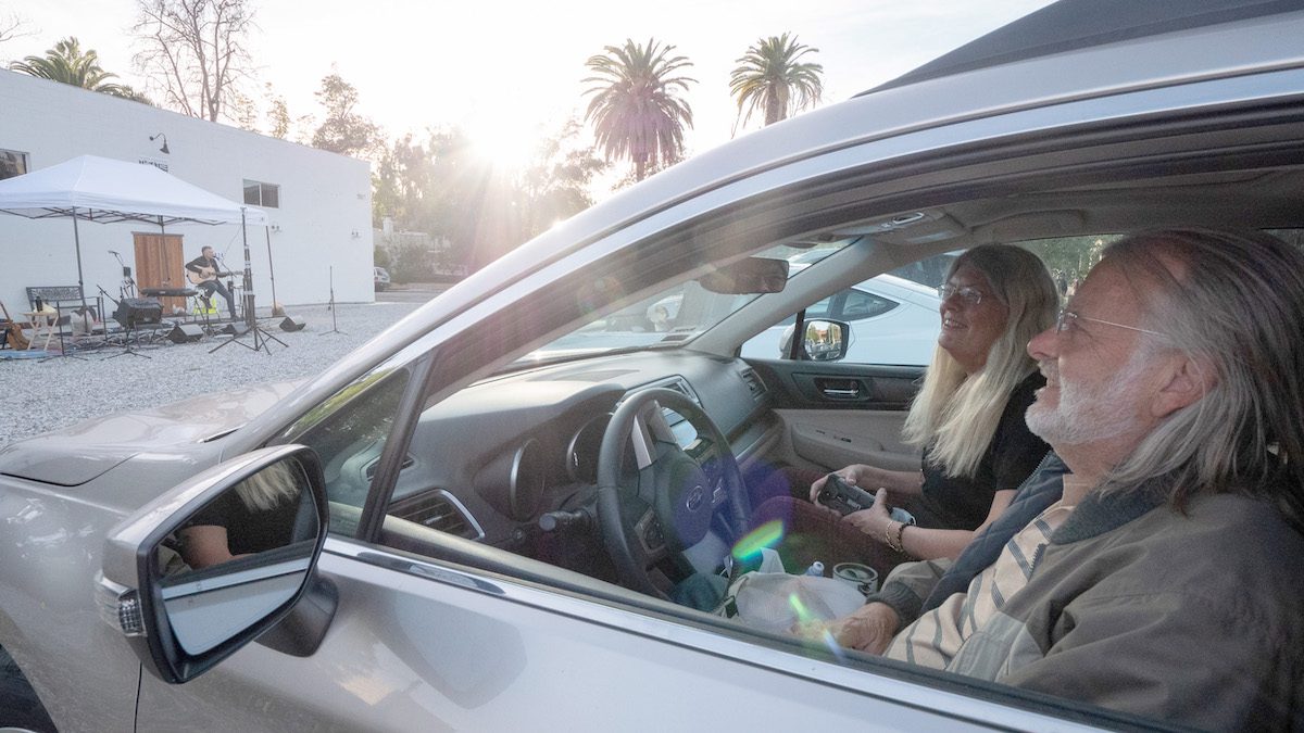| The South Pasadenan | South Pasadena News Brad Colerick outdoor concert benefit in South Pasadena Valentines day 2021 fans in cars watch