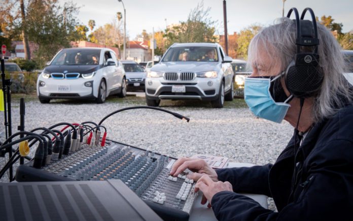 Drive-in Concert a Success | South Pasadenans Relish a Live Show on Valentine's Day