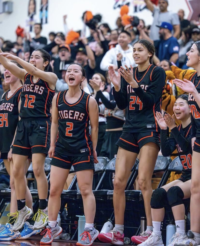 PHOTO: Amanda Delgado for under.ratedmedia/SPHS Basketball | The South Pasadenan | SPHS 2024 Girls Varsity Basketball CIF action against Mark Keppel High School.