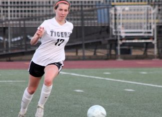 Victory! SPHS Girls Soccer wins Play-Off Game