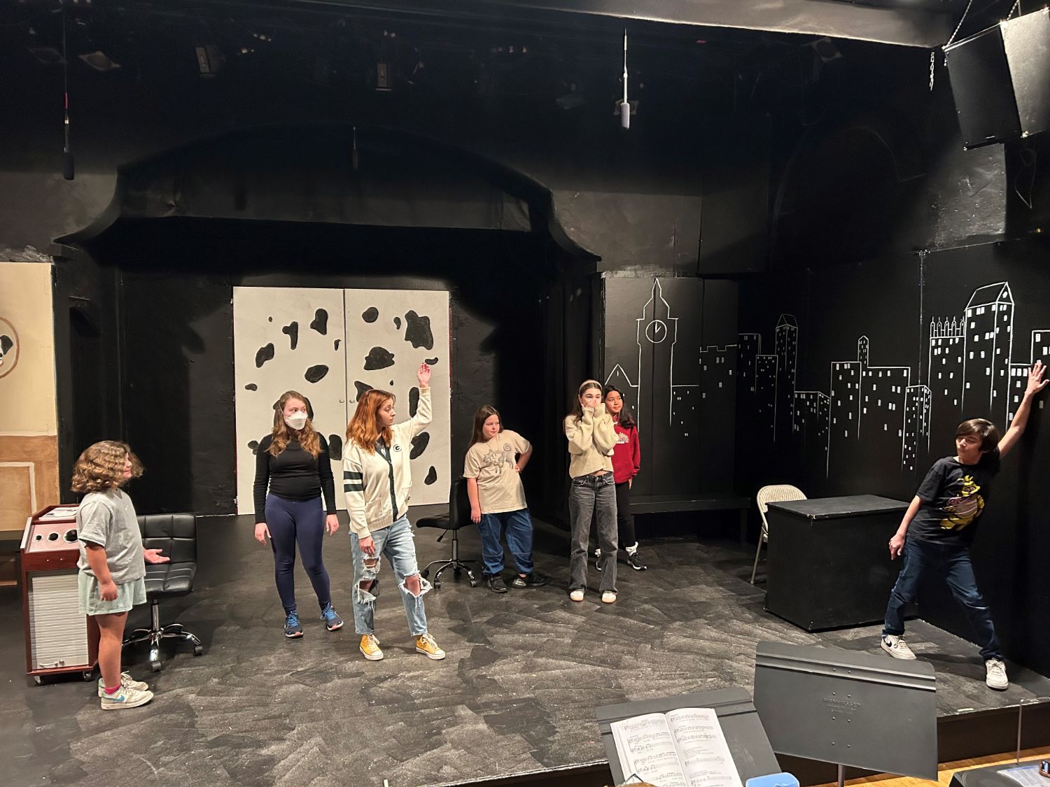 | The South Pasadenan | South Pasadena News PHOTO: Miranda Miller | The South Pasadenan | The cast of YST's Legally Blonde Jr. in rehearsal at Fremont Centre Theatre.
