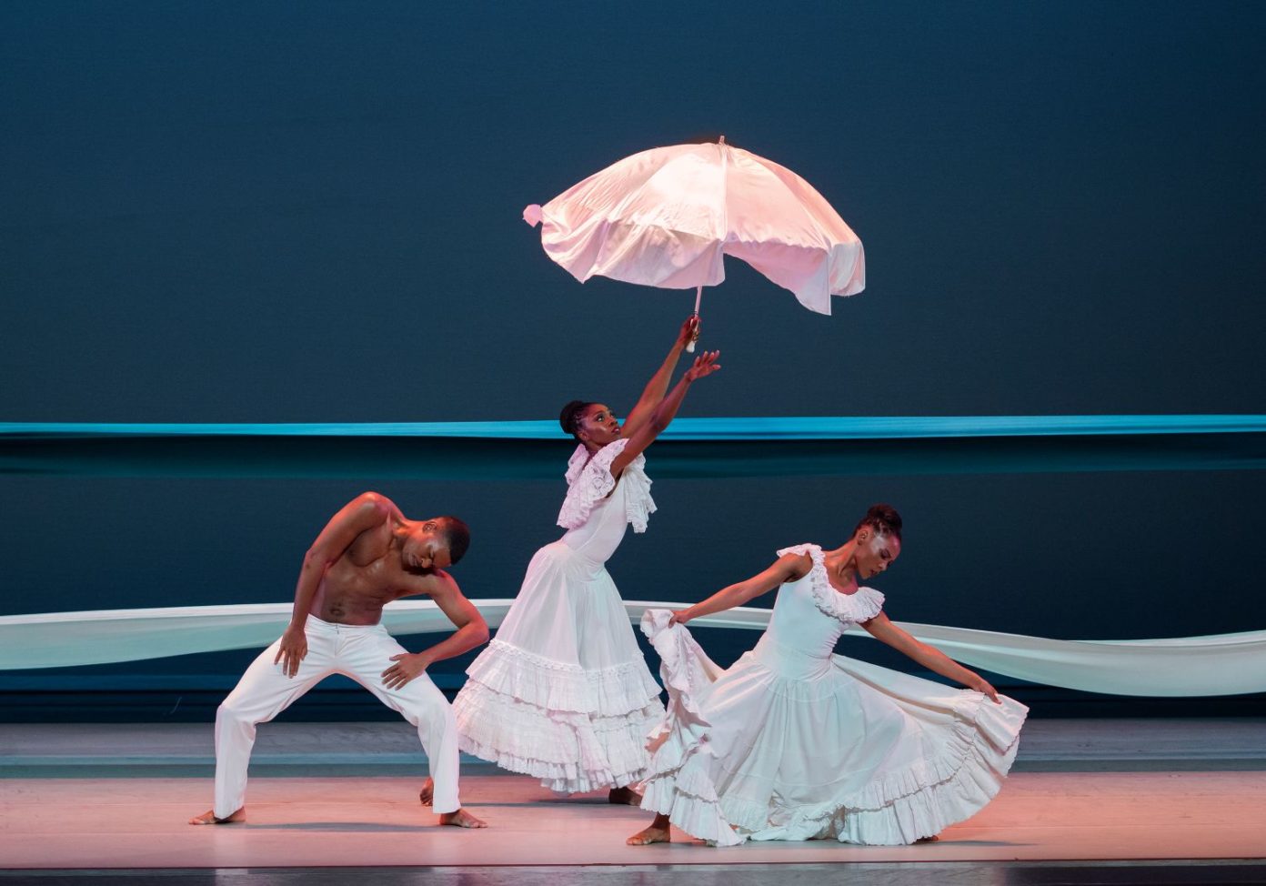 Alvin Ailey American Dance Theater Kicks Off Four-Year Residency in ...