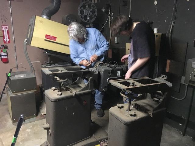 south-pasadena-news-03-21-2018-rialto-projectors