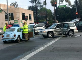 Breaking News – Vehicle Collision on Huntington Drive