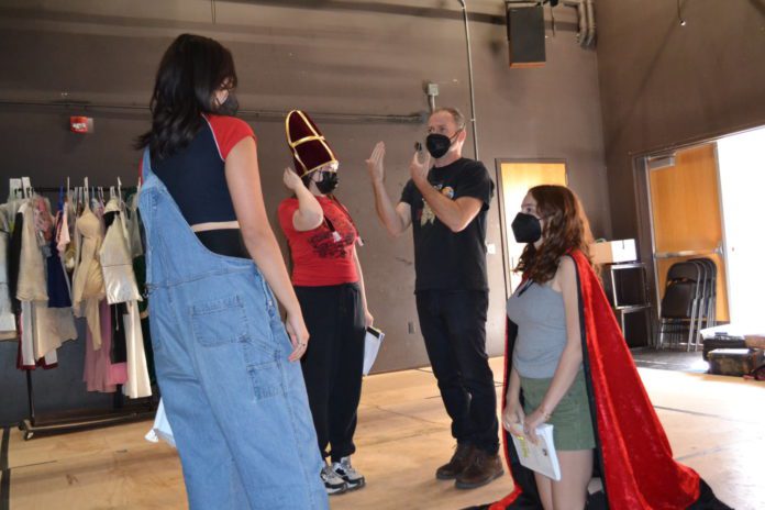 south-pasadena-news-04-13-2022-shrek-02