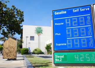 Gas Prices Rise | Cost Per Gallon Exceeds 4 Dollars in So Cal