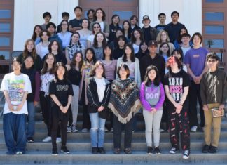 SPHS Students Earn 134 Scholastic Art & Writing Awards PHOTO: Provided by SPUSD : SPHS Tiger Newspaper, Zoe Chen | The South Pasadenan | SPHS students celebrate earning awards in art and writing.