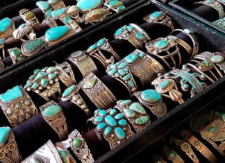 Santa Fe Crafts Presents: Piles of Pawn Native American Jewelry Sale – Holiday Edition
