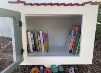 Gillette Crescent Gets A New Little Library